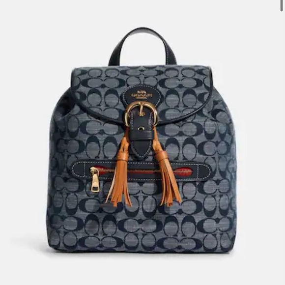 Coach Handbags - 🔥RETIRED😍Coach Kleo Backpack in Signature Chambray